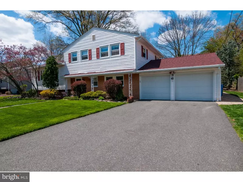 36 STONEHAM PL, Metuchen, NJ 08840