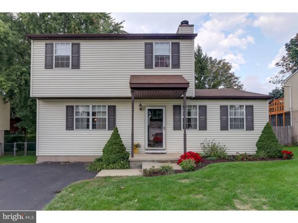 10 DIANNA DR, Phoenixville, PA 19460