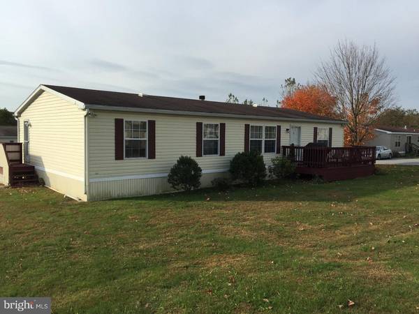 219 DEER RUN DR, Honey Brook, PA 19344