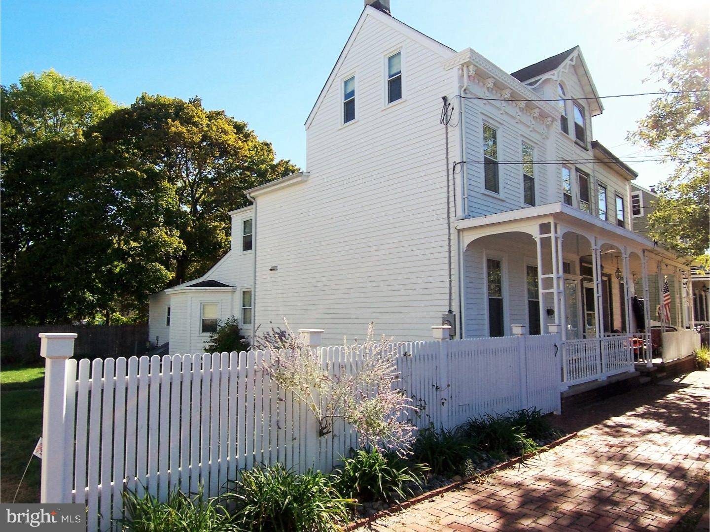 Bordentown, NJ 08505,427 PRINCE ST