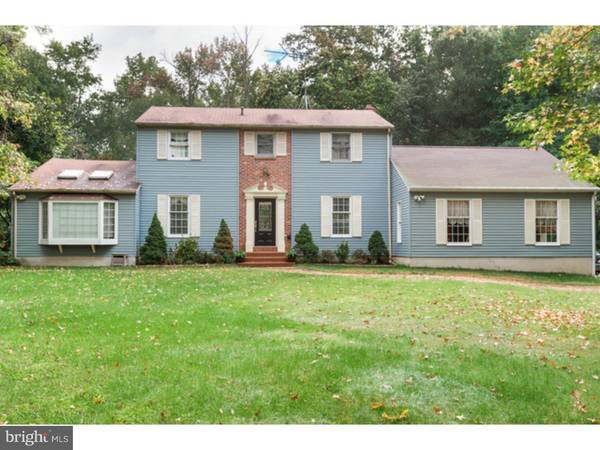 4 DEER CREST DR, Shamong, NJ 08088