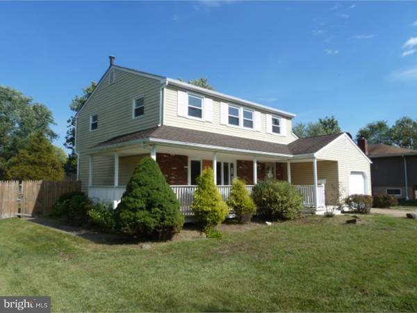 7 HAMPSHIRE AVE, Blackwood, NJ 08012