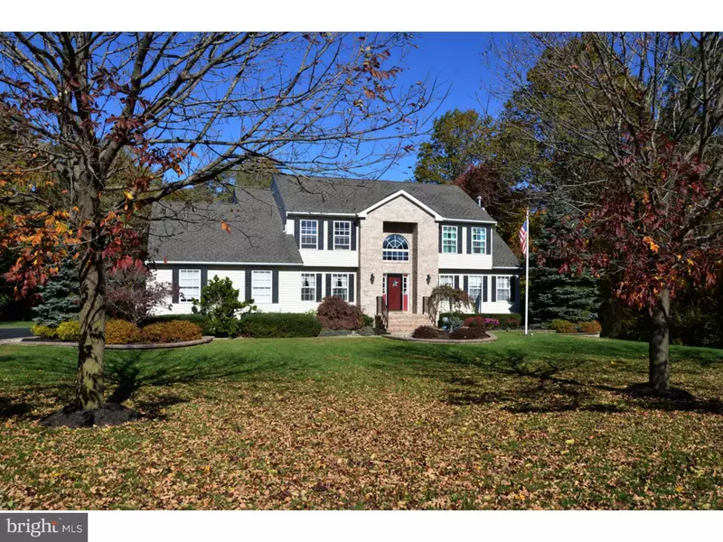 19 ROSEWOOD DR, Chesterfield Twp, NJ 08515