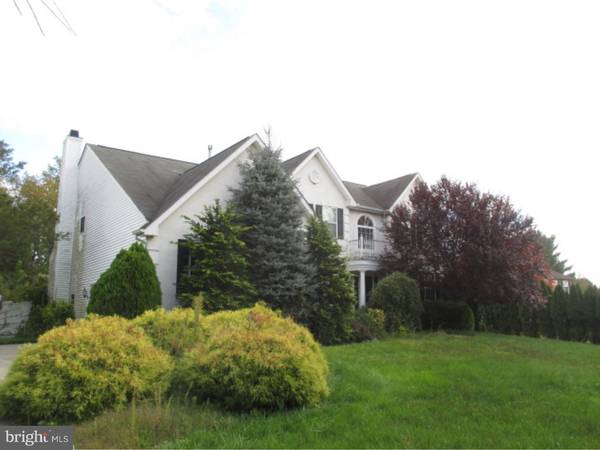 1 TWIN HOLLOW CT, Sewell, NJ 08081