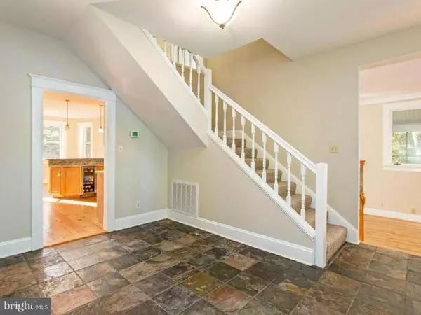 New Kent, VA 23124,11320 GROVES RD