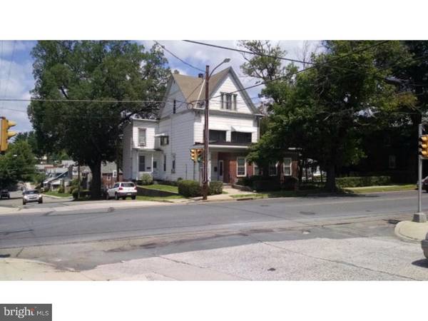 1974 W MARKET ST, Pottsville, PA 17901