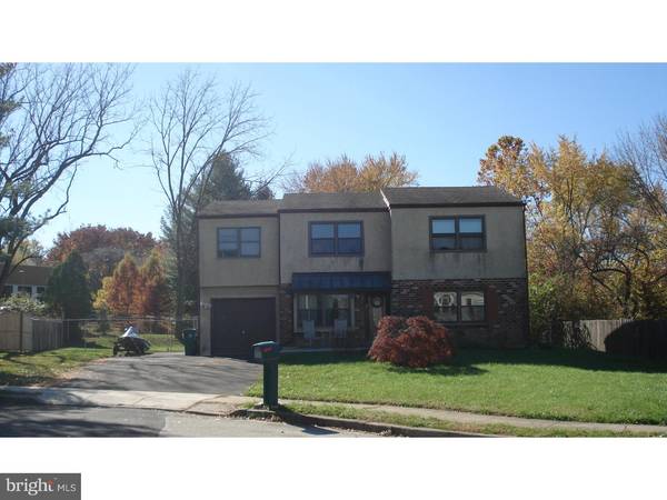 328 STEVENSON CIR, Lafayette Hill, PA 19444