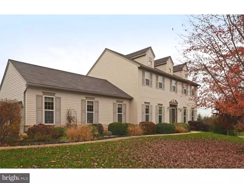 160 TURNERS POND DR, Oxford, PA 19352