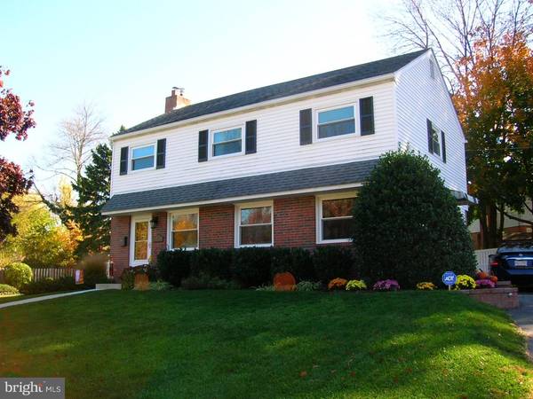 551 MAPLEWOOD RD, Springfield, PA 19064