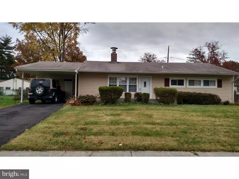 42 BLACK WALNUT RD, Levittown, PA 19057