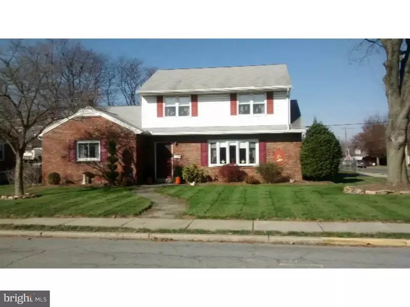 301 W RACE ST, Fleetwood, PA 19522