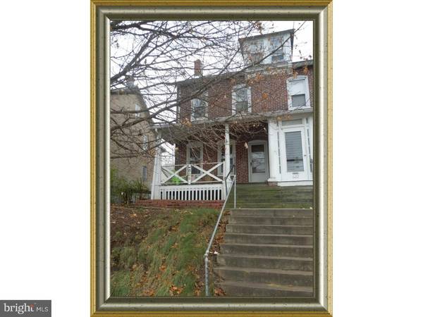 624 WALNUT ST, Coatesville, PA 19320