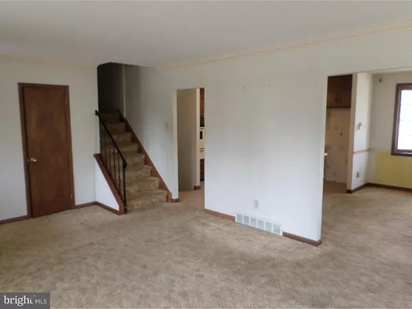 Upper Dublin, PA 19025,1640 JARRETTOWN RD