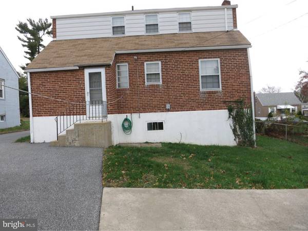 Folcroft, PA 19032,110 W BURTON LN