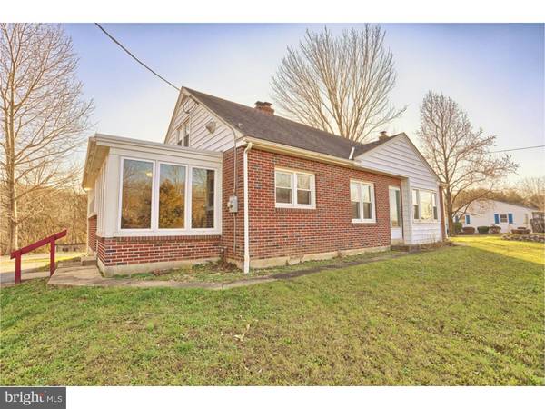 5390 BERNVILLE RD, Bernville, PA 19506