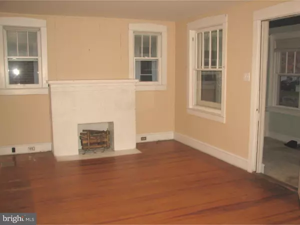 Oaklyn, NJ 08107,208 E HADDON AVE