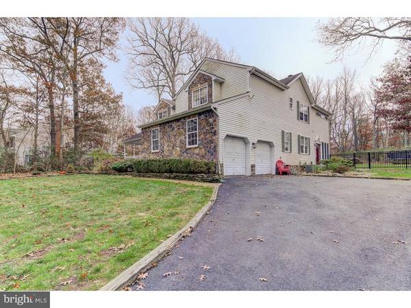 New Egypt, NJ 08533,11 HEMLOCK DR