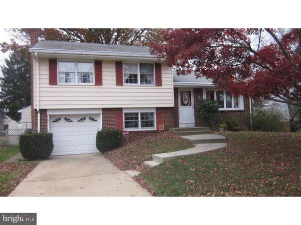 10 TOBY LN, Hamilton Township, NJ 08620