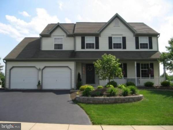 715 RIDGE DR, Douglassville, PA 19518