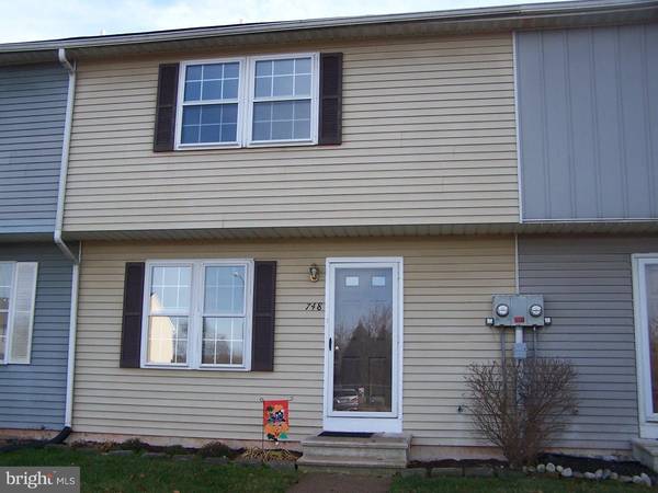 748 MORRIS RD, East Greenville, PA 18041