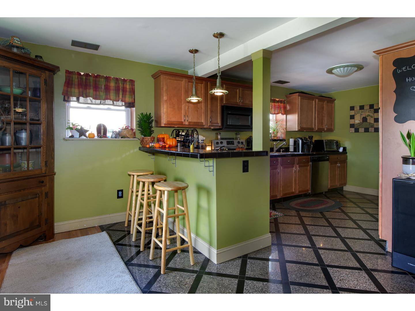 Reading, PA 19606,11 VIRGINIA AVE