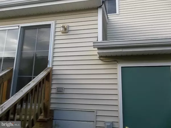 Coatesville, PA 19320,1062 MERCHANT ST #D13