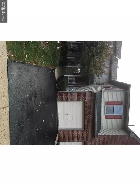 109 FARRINGTON CT, Collegeville, PA 19426