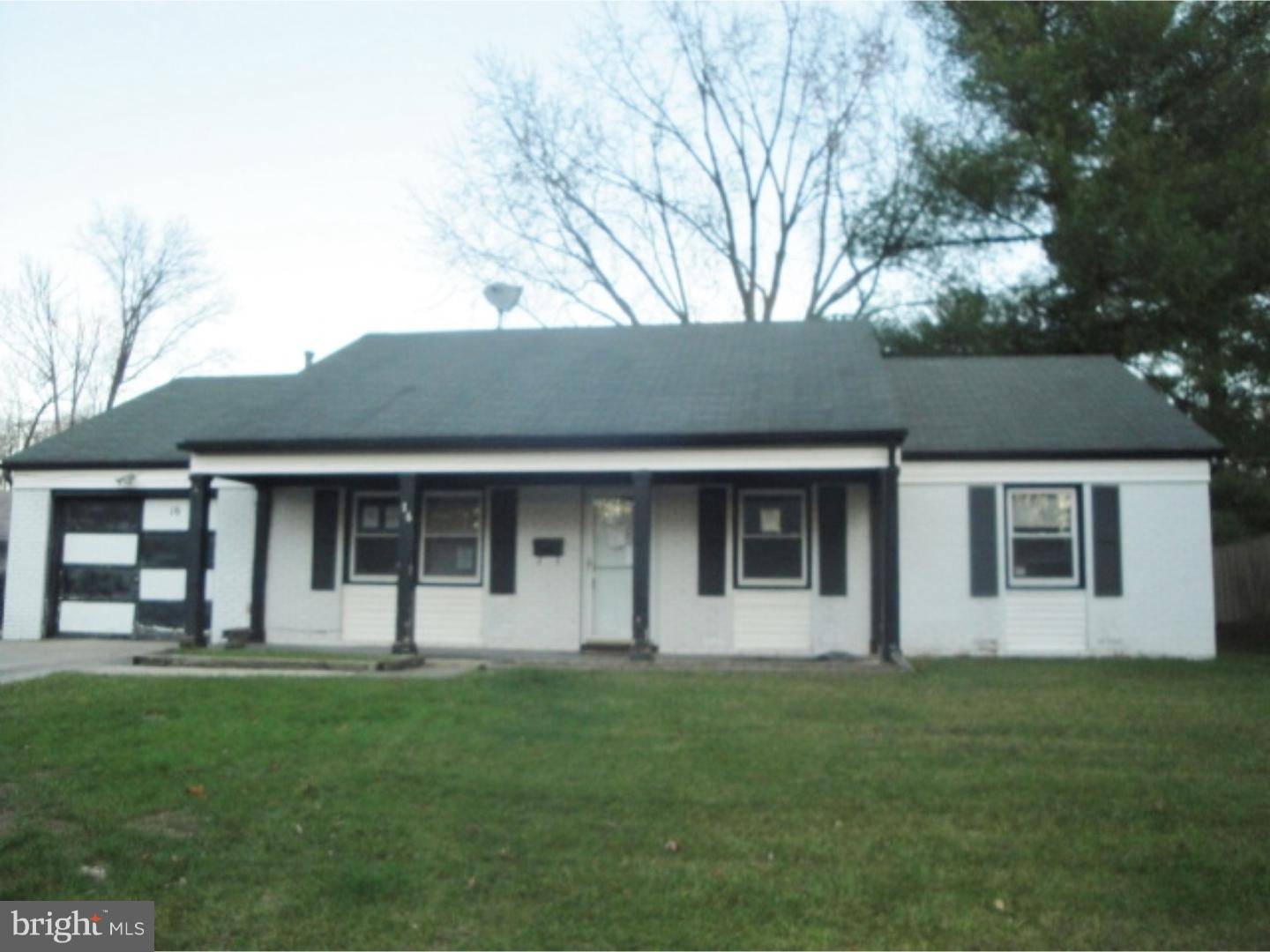 16 EDDINGTON LN, Willingboro, NJ 08046
