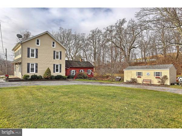 1368 KRUMSVILLE RD, Lenhartsville, PA 19534