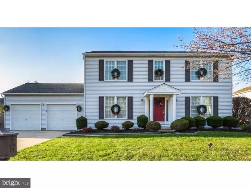 18 NANCY LN, Turnersville, NJ 08012