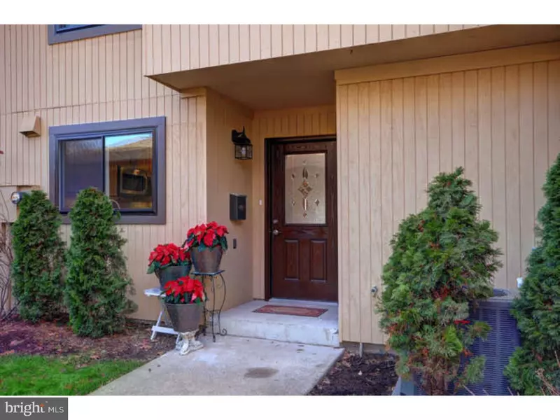 31 ANDOVER CT, Middletown, NJ 07701