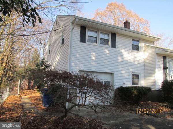 68 WALNUT ST, Mount Holly, NJ 08060