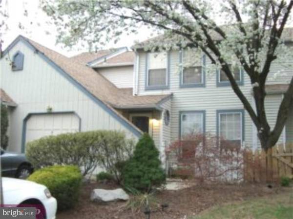 672 GRAY CIR, Southampton, PA 18966