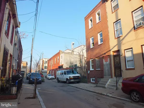 Philadelphia, PA 19148,635 EMILY ST