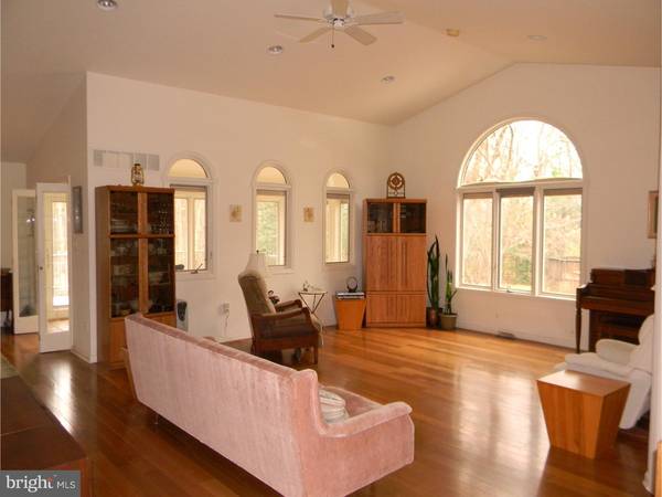 Laurel Springs, NJ 08021,23 TALL OAKS DR