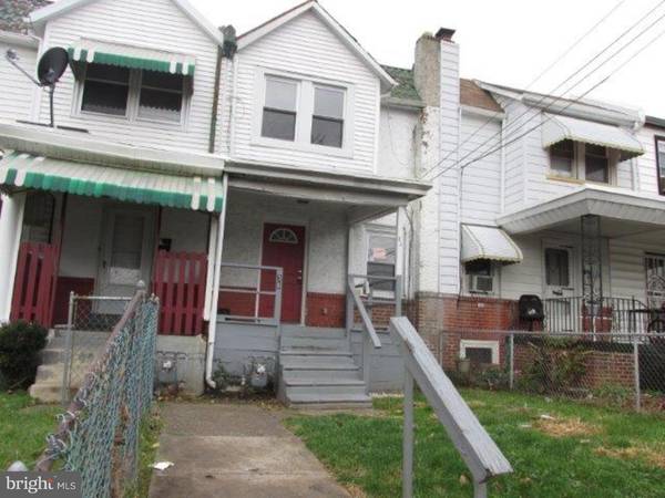 38 SUMMIT ST, Darby, PA 19023