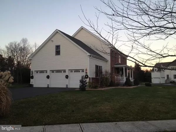 Lawrence, NJ 08648,26 TAMAR CT