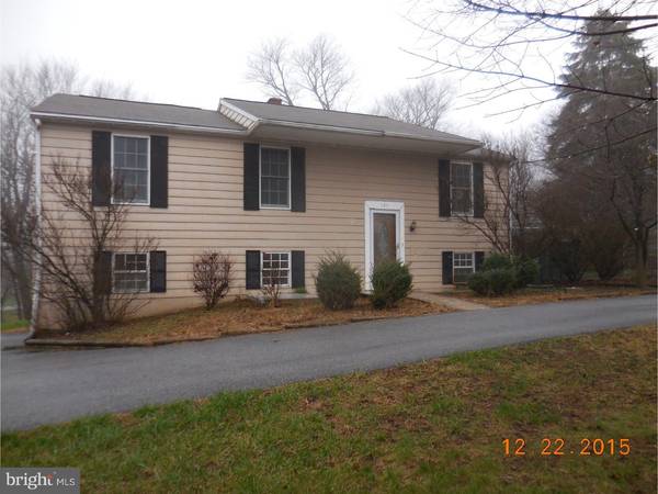 124 WALKER RD, Landenberg, PA 19350