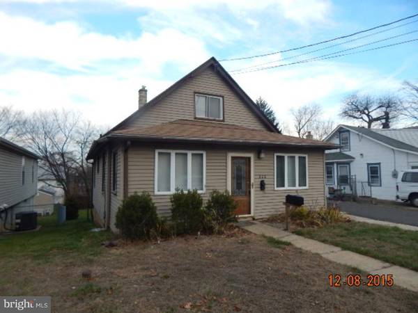 808 VELDE AVE, Pennsauken, NJ 08110