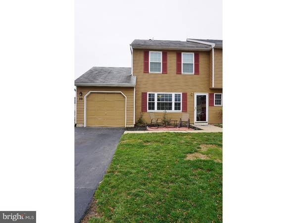 30 KENNEBEC CT, Bordentown, NJ 08505