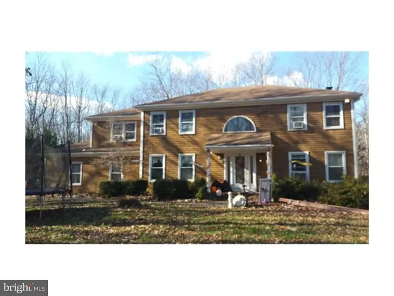 406 COBAIN RD, Jackson, NJ 08527