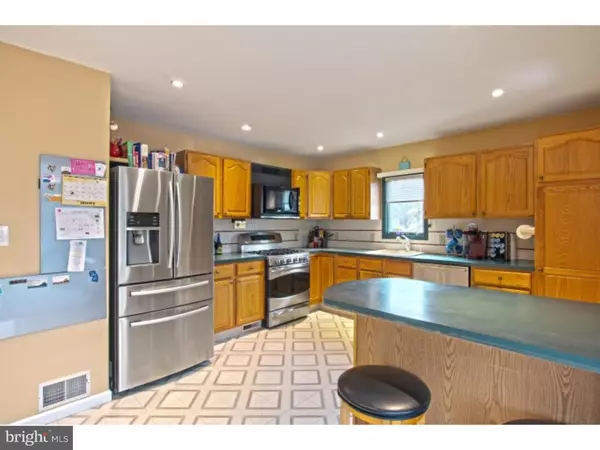 Hamilton, NJ 08619,104 NANCY DR