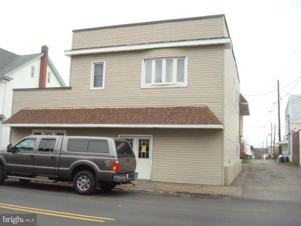 27 W BLAINE ST, Mcadoo, PA 18237