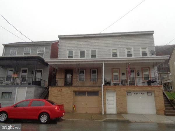 14 W BACON ST, Pottsville, PA 17901