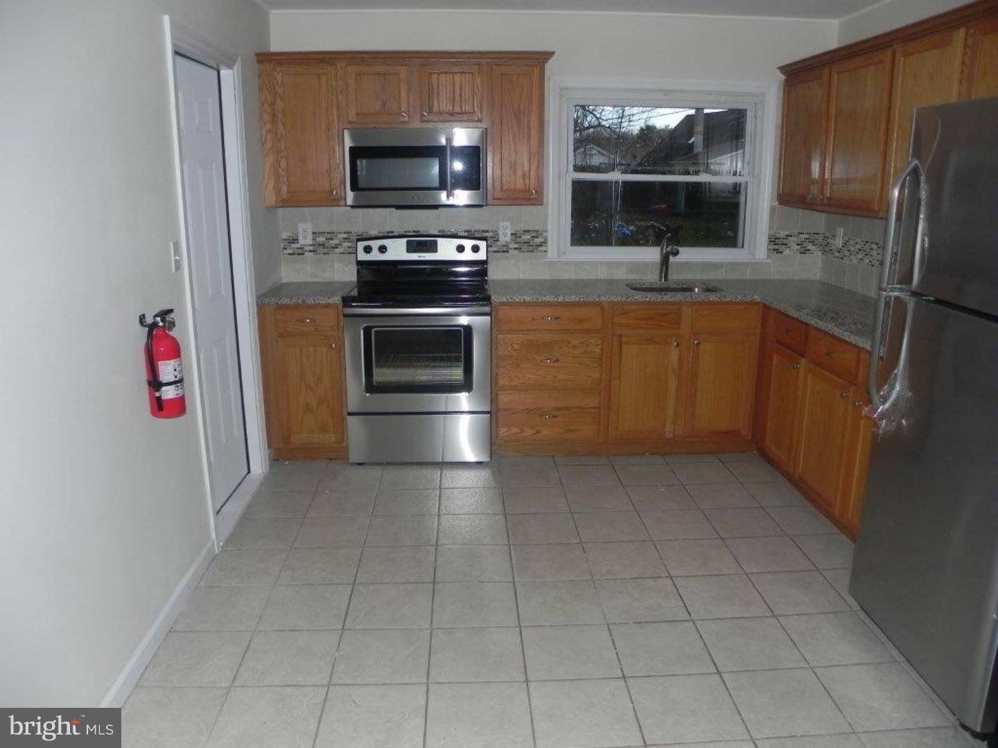 Willingboro, NJ 08046,10 SHETLAND LN