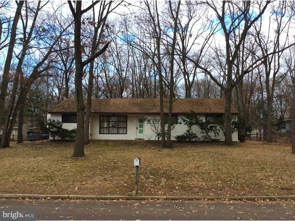 25 YANSICK DR, Delran, NJ 08075