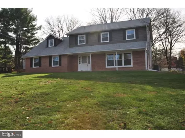 Alletown, PA 18103,806 ROBIN HOOD DR