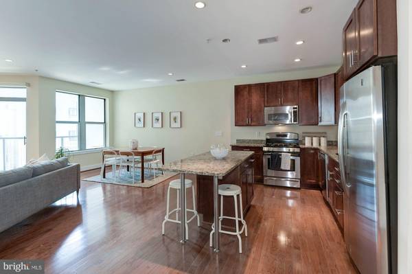 Arlington, VA 22201,1800 WILSON BLVD #341