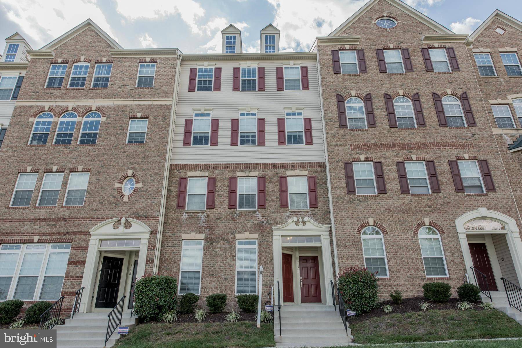 7136 DANIEL JOHN DR, Elkridge, MD 21075