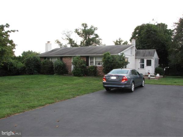 221 PINE AVE, Horsham, PA 19044